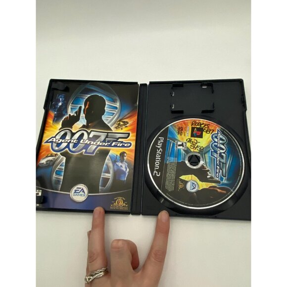 2001 Sony Playstation 2 James Bond 007 Agent Under Fire Video Game Complete - Picture 3 of 5